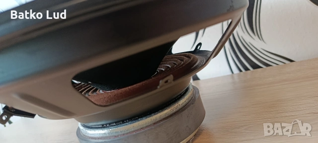 Бас говорител 10 инча Mac Audio Compact 225, снимка 5 - Тонколони - 54584443