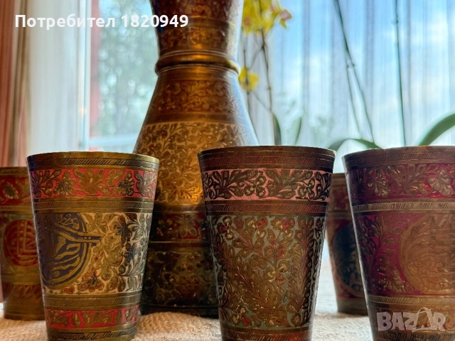 Уникален старинен ориенталски сервиз от месинг (мед 70% и цинк 30%) – кана с 5 чаши, снимка 5 - Други - 54882392