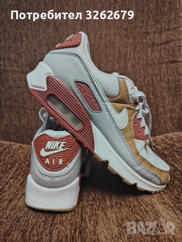 Nike air max 90 оригинални размер 41, снимка 2 - Маратонки - 53994636