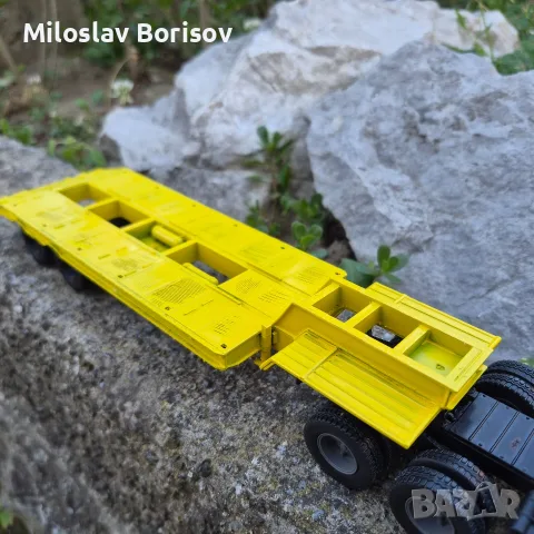 Камаз + ремарке ЧМЗАП в мащаб 1:43, снимка 4 - Колекции - 55512154