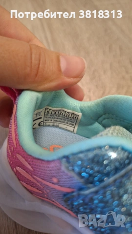 Оригинални светещи детски маратонки Skechers, размер 21, снимка 3 - Детски маратонки - 54518793