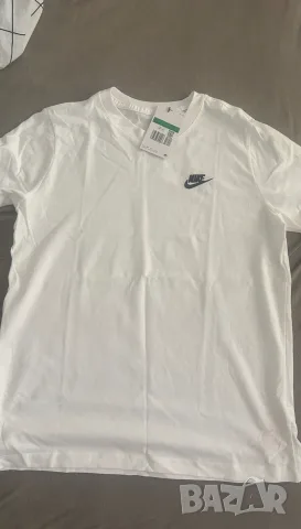 nike чисто нова тениска с етикет, снимка 2 - Тениски - 55533045