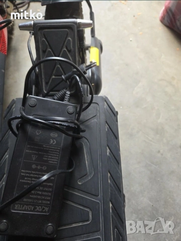 Електрическа тротинетка KUGOO G2 PRO, снимка 5 - Скейтборд, ховърборд, уейвборд - 54956009