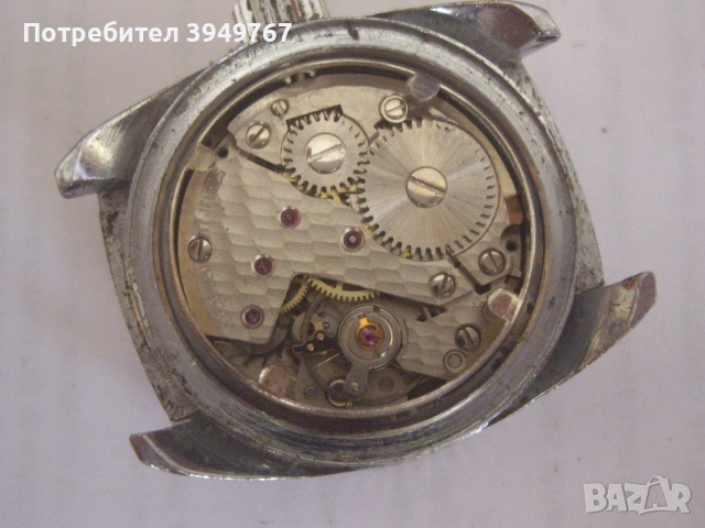 Стар дамски механичен часовник., снимка 3 - Дамски - 54768846