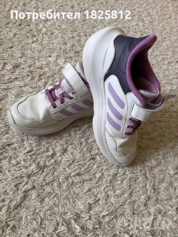 Adidas маратонки 33 1/2 номер , снимка 3 - Детски маратонки - 54728299