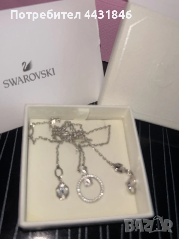 Swarovski колие , снимка 2 - Колиета, медальони, синджири - 55586508