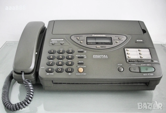Panasonic KX-F700C телефон със секретар/копир и факс 