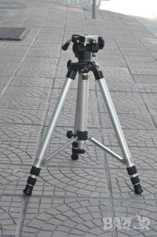 Трипод, статив за камера Hitachi VK-CS 57, снимка 10 - Чанти, стативи, аксесоари - 54977662