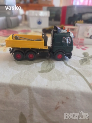 Wiking 1:87 Mercedes, снимка 4 - Колекции - 54386083