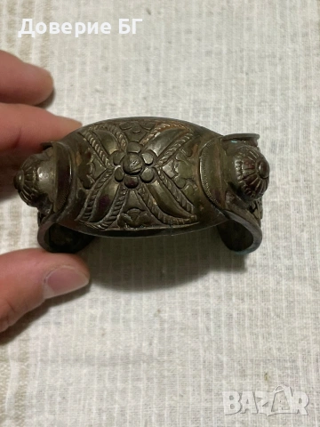 🎯 Бронзова рогатка – масивна и здрава