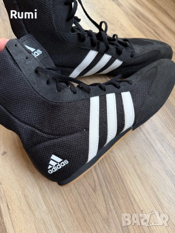 Боксови Оригинални обувки Adidas Box ! 44,5 н