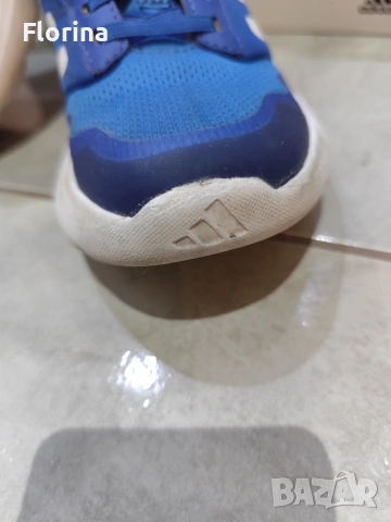 Детски маратонки Адидас, снимка 4 - Детски маратонки - 54100905