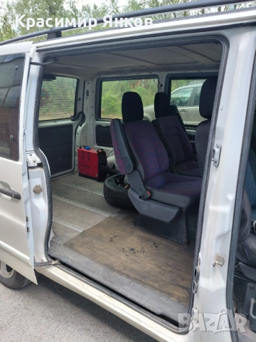 Mercedes Vito 2.2 cdi 2001 година, снимка 7 - Бусове и автобуси - 54388288