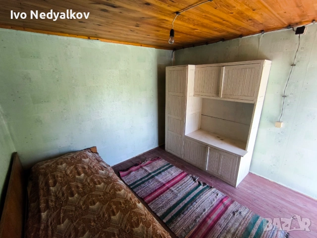 Вила, в.з. 10-ти километър, местност Люляците, Петролна база, снимка 11 - Вили - 54364018