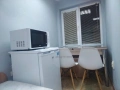 Собственик дава под наем напълно обзаведена партерна боксионера.  Обзавеждането включва: единично ле, снимка 9