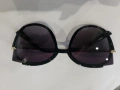 Слънчеви очила с кутийка, снимка 1