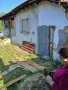 продава се къща в село хаджи Димитрово област ямбол намира се на централно място, снимка 1