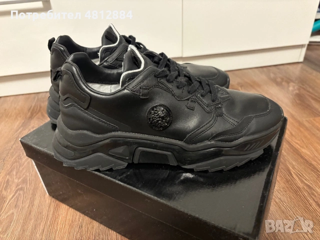 Продавам мъжки обувки Guess, снимка 2 - Спортно елегантни обувки - 54368428