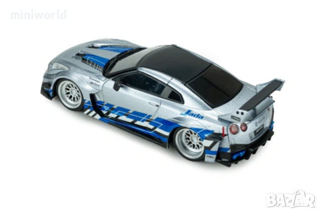 Nissan GT-R R35 Liberty Walk Silhouette 2020 - мащаб 1:43 на Solido моделът е нов в PVC дисплей-кейс, снимка 9 - Колекции - 54700384