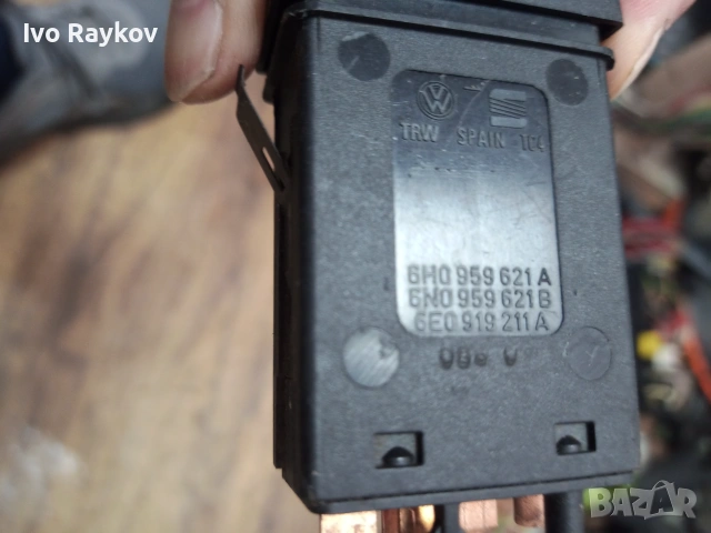 Бутон , подгрев за VW Polo 6N2 , 6H0959621A 6N0959621B, снимка 4 - Части - 55239364
