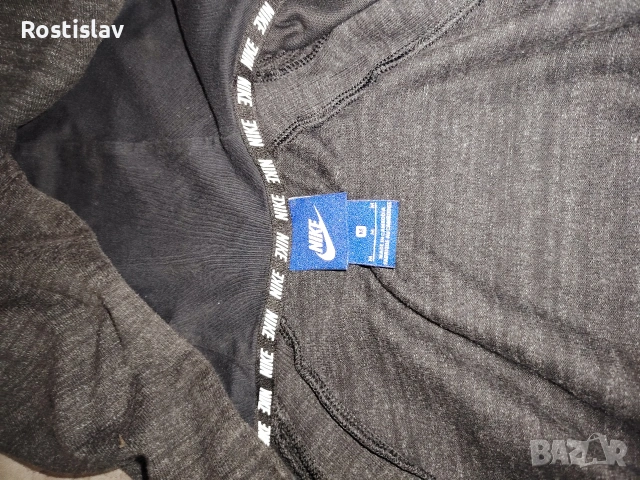 Nike оригинален суичър в перфектно състояние без забележки , снимка 3 - Спортни дрехи, екипи - 54888964