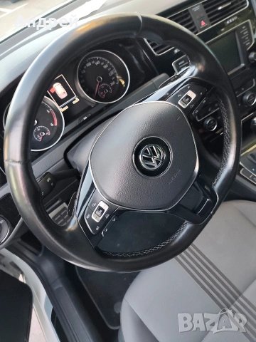 VW Golf 7 2.0 D Automatic , снимка 6 - Автомобили и джипове - 54609734