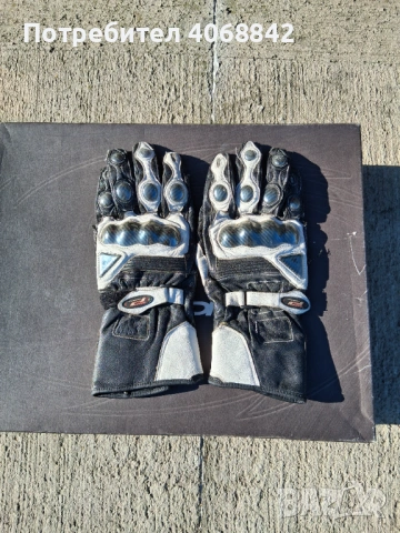 Мото кожен екип с ръкавици, снимка 2 - Аксесоари и консумативи - 54341022
