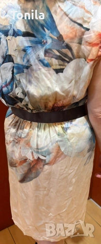 Копринена рокля, размер 38, снимка 5 - Рокли - 54276798