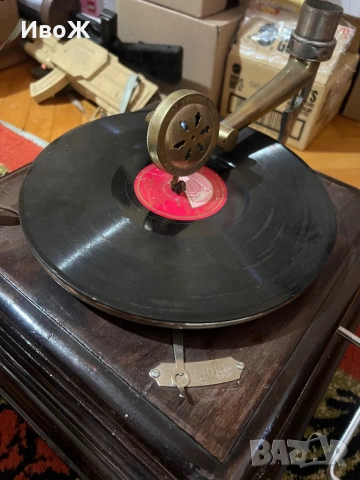 Стар грамофон HisMastersVoice, снимка 3 - Грамофони - 54824954
