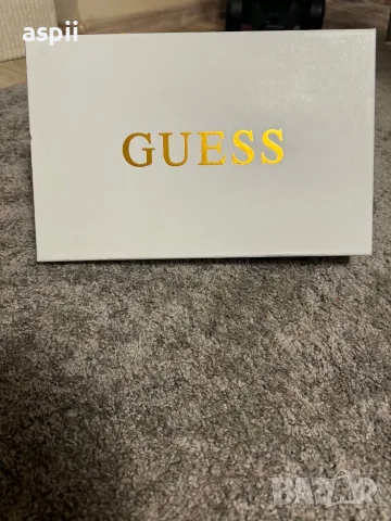 Дамски сандали GUESS златисти, снимка 3 - Сандали - 55445321