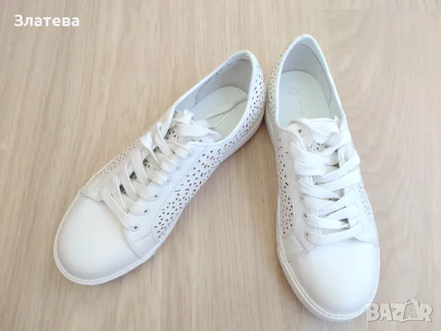 Чудесни бели спортни кецове със сребристо, снимка 2 - Кецове - 55600838