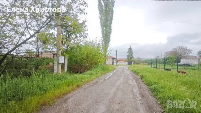 Продавам имот в с.Баячево гр.Търговище, снимка 7 - Къщи - 55510102