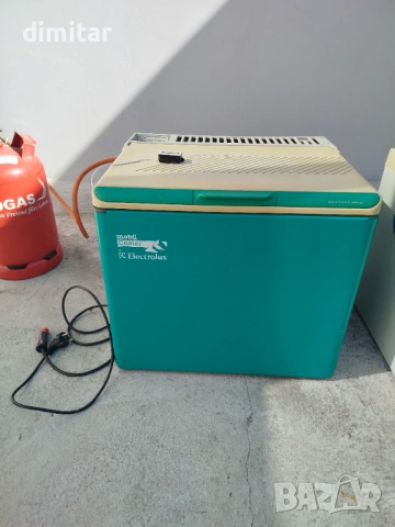 Хладилник ракла ELECTROLUX MOBIL COOLER 12/220 V- gaz 