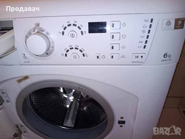 Роботеща и запазена пералня Hotpoint Ariston 6кг/1200 оборота, прозведена в Италия, снимка 7 - Перални - 54582629
