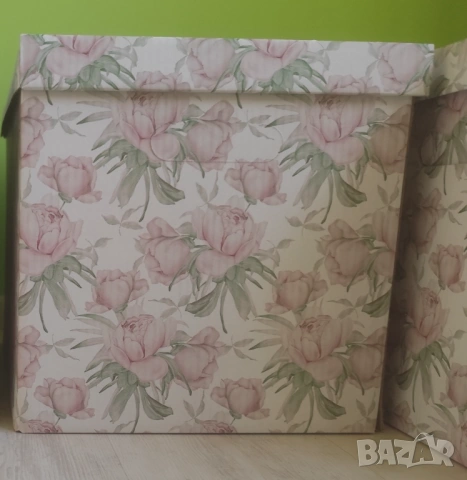 Paper boxes / Картонени кутии, снимка 3 - Кутии за съхранение - 54701462