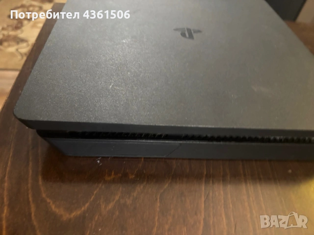 Sony PlayStation 4 с 8 игри, използвано, снимка 2 - PlayStation конзоли - 55013893