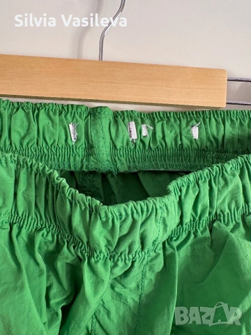 Зелен спортен панталон Bershka, снимка 5 - Панталони - 54319011