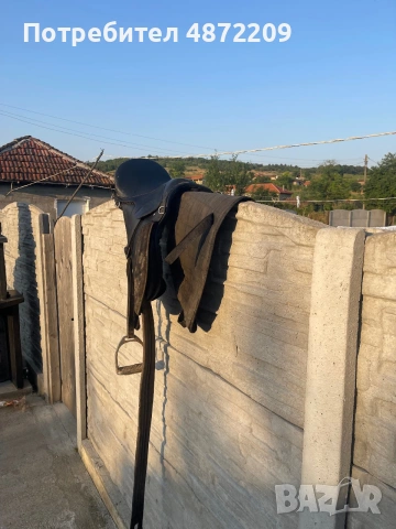 Кожено седло за кон
