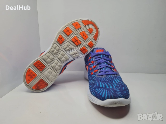 Маратонки Nike Lunar Tempo 2 Носени,но в отлично състояние. Размер 40.5 стелка 26 см. Цена 40 евро., снимка 3 - Маратонки - 54669383