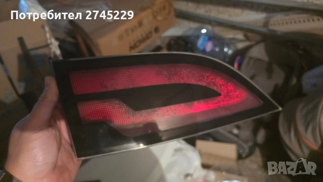 Резервни части ляв и десен стоп спойлер Chevrolet Volt, снимка 2 - Части - 54991297
