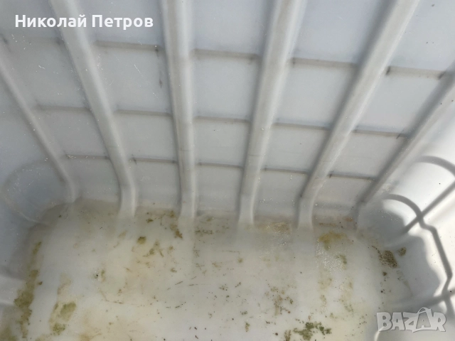 Продавам пластмасов бидон с кран – подходящ за капково напояване  1 тон / 1000 литра, снимка 6 - Напояване - 55302858