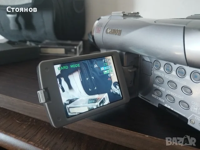 Камера Canon MVX300 Mini DV Camcorder Japan, снимка 13 - Камери - 54532419
