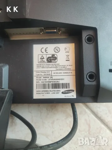 Монитор за компютър Samsung 19", снимка 4 - За дома - 55693188