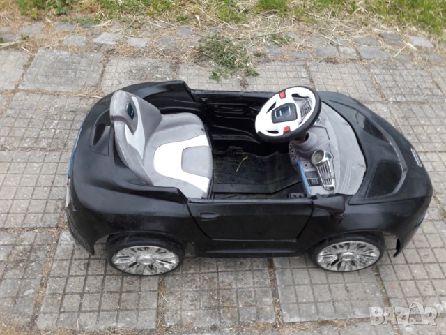 Детска акумулаторна кола Moni Audi, снимка 3 - Детски велосипеди, триколки и коли - 54576370
