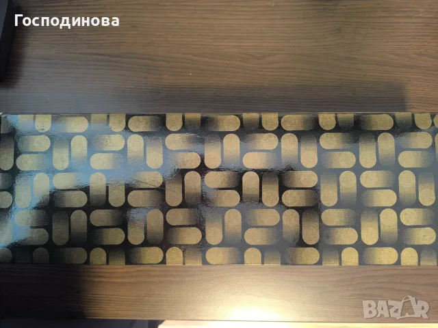 Чешки чаши с позлата – 6 броя, оригинална кутия, снимка 2 - Сервизи - 55693837