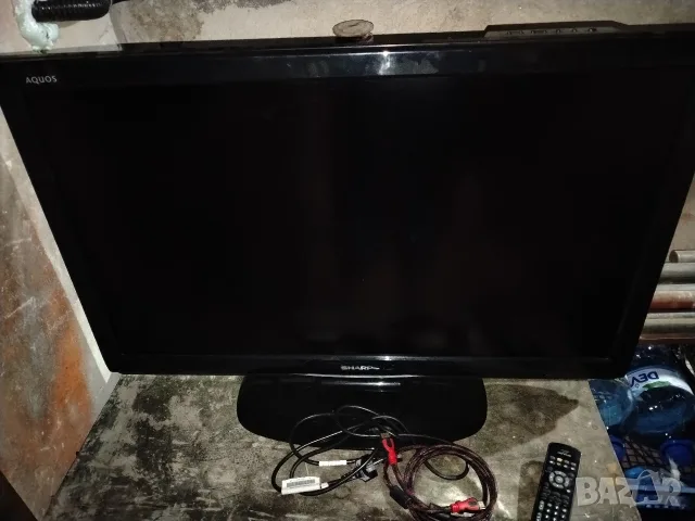 Продавам телевизор SHARP LC-37D44E, снимка 6 - Телевизори - 55434906