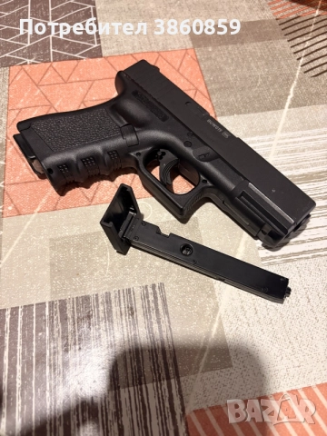 Airsoft реплика Glock 19 Co2, снимка 4 - Газово оръжие - 55160492