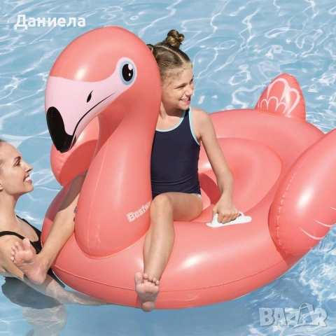 Надуваем дюшек фламинго за деца, 138 x 107 см, до 45кг, 3+ годишни, снимка 2 - Басейни и аксесоари - 54957515
