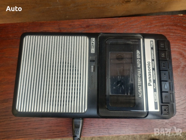 Ретро Касетофон/диктофон Panasonic RQ-2102 Slim Line, снимка 2 - Антикварни и старинни предмети - 54511749