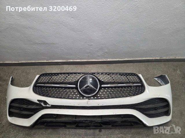 Продавам предна броня за мерцедес glc 